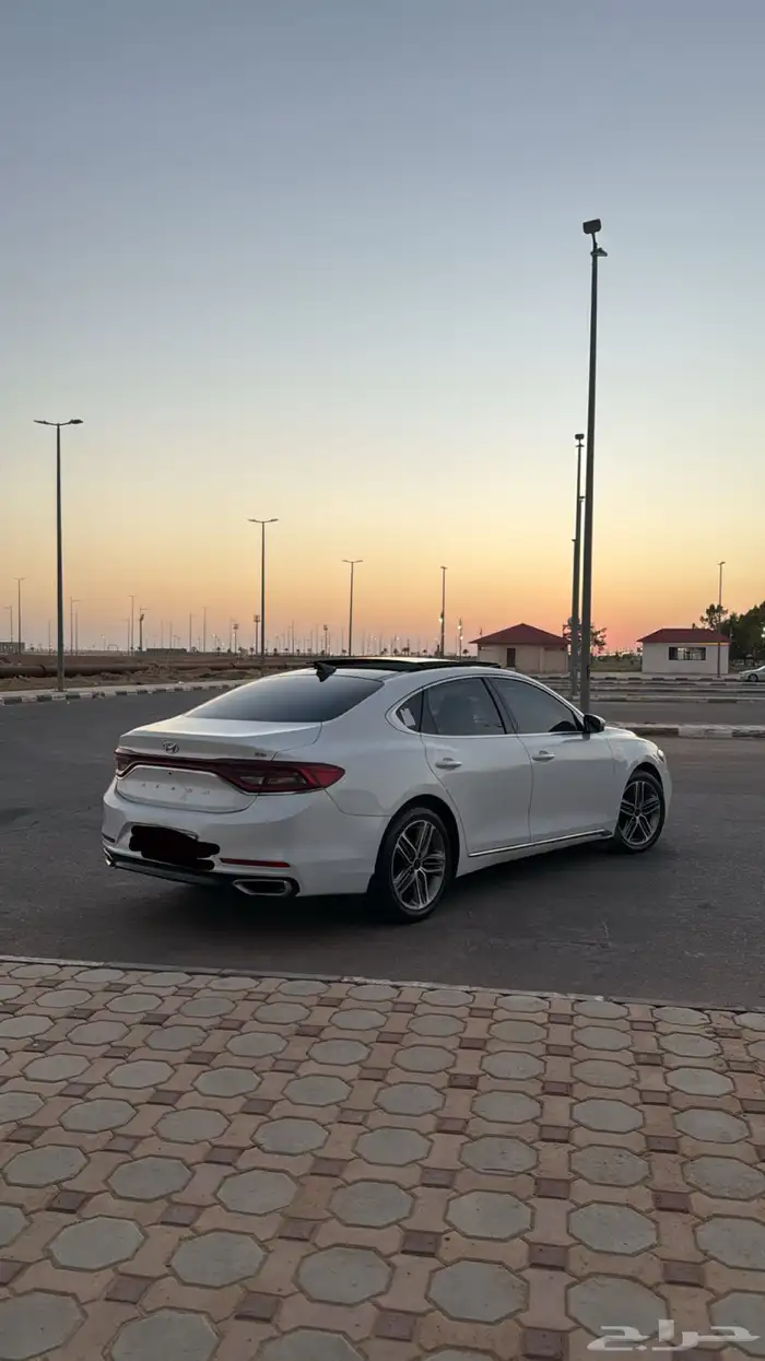 للبيع ازيرا 2019 نص فل 4