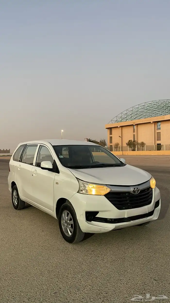 تيوتا افانزا 2017 7