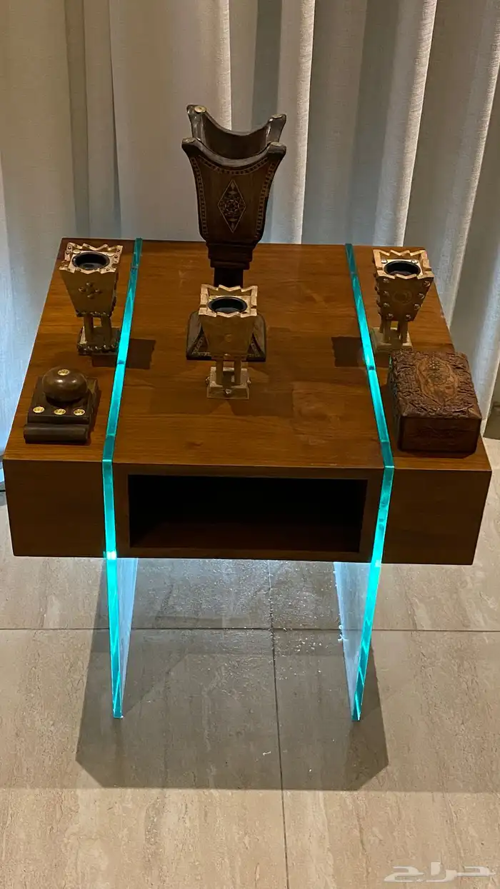 طاوله كلاسيك قديم 1