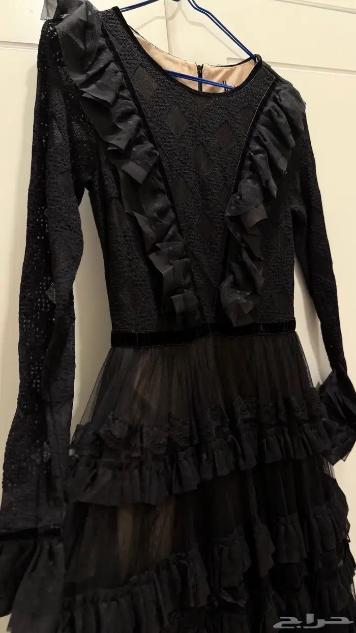 فستان راقي وناعم 1