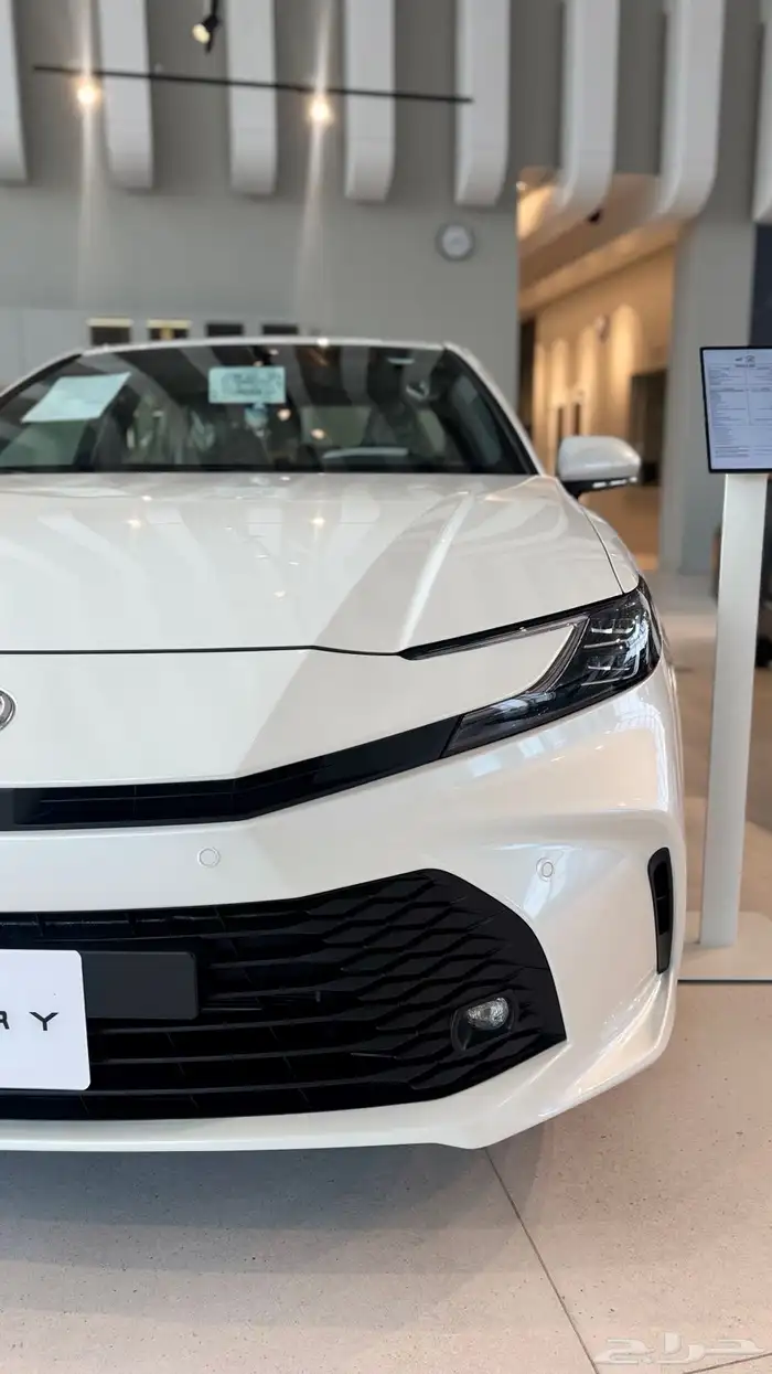 كامري نص فل 2025 5