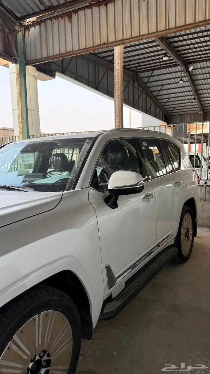 للبيع لكزس 2025 BB LX600 خليجي 4