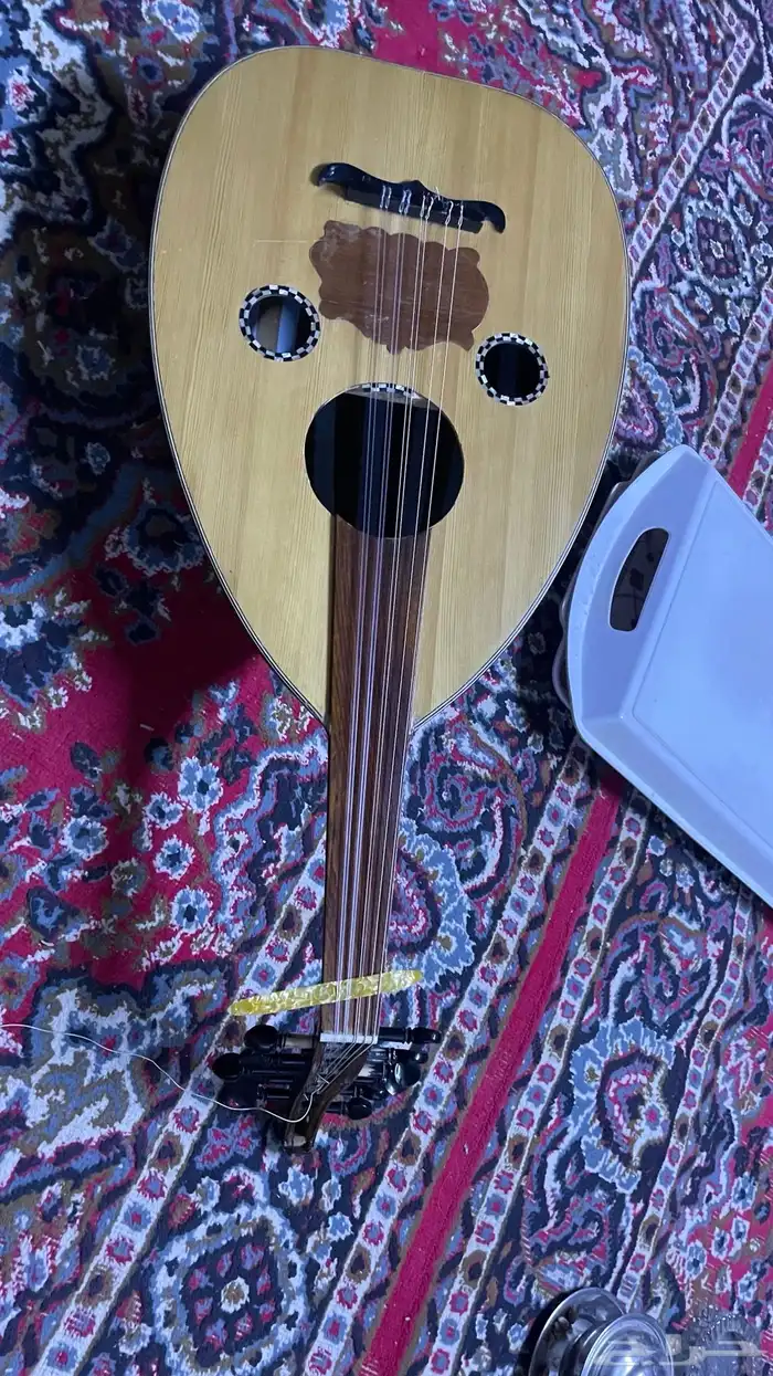 للبيع عود مصري 3