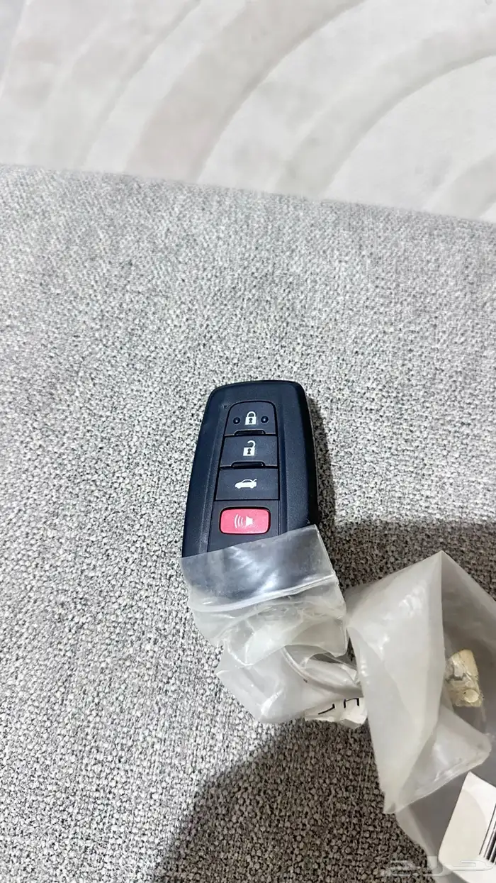مفتاح كامري وكاله للبيع جديد بقراطيسه لم يستخدم 0
