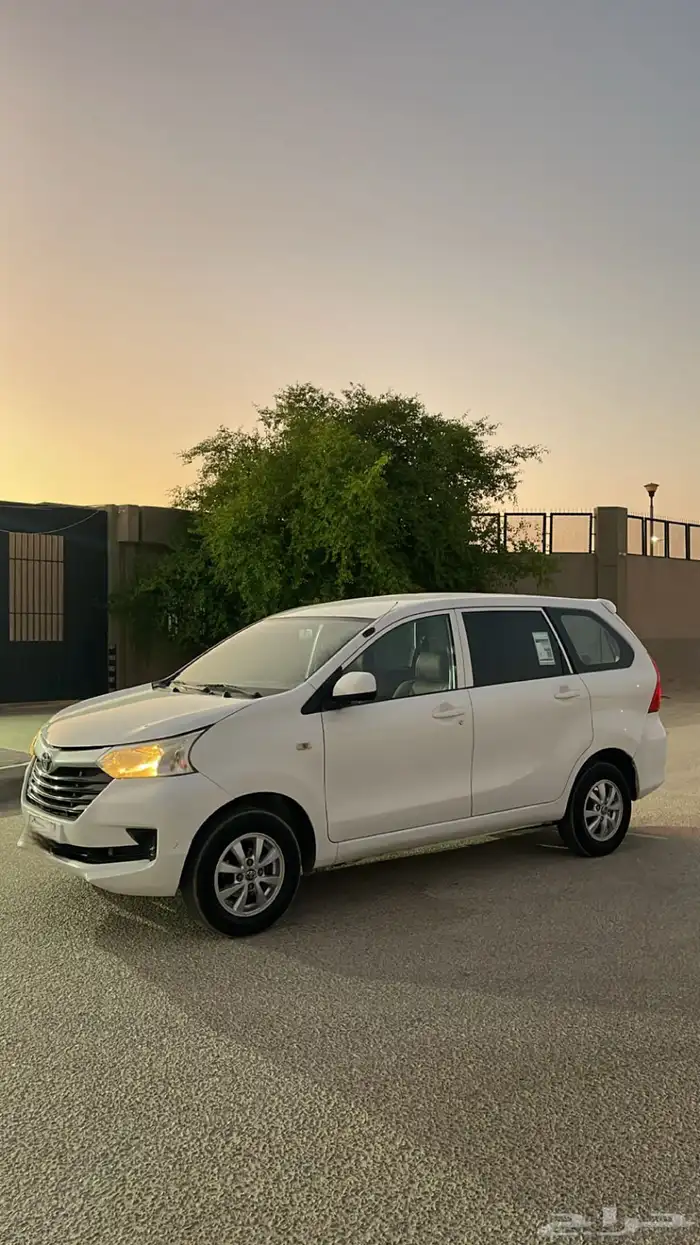 تيوتا افانزا 2017 6