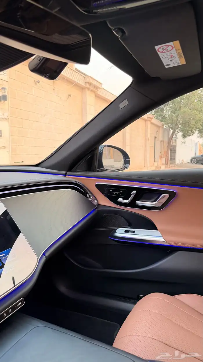 مرسيدس E200 2025 شبه اصفار 18