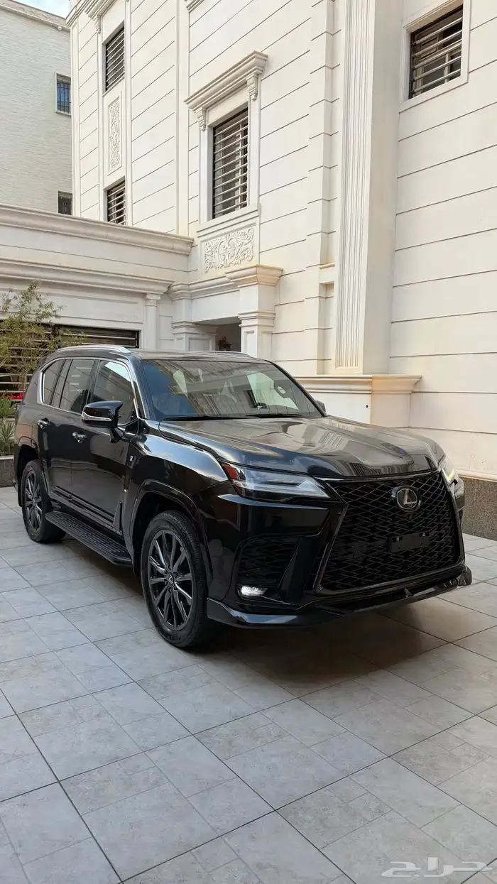 لكزس أف سبورت أسود 2