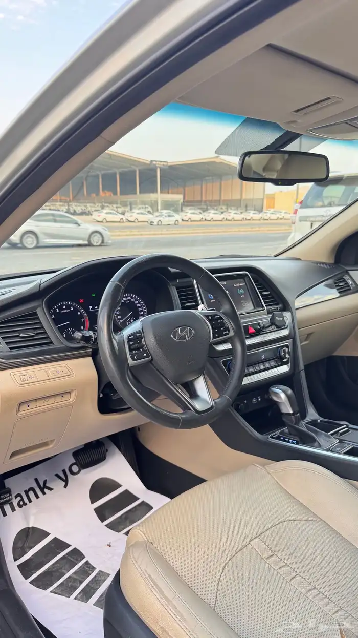 للبيع هونداي سوناتا 2018 - فل كامل بحالة الوكاله 10