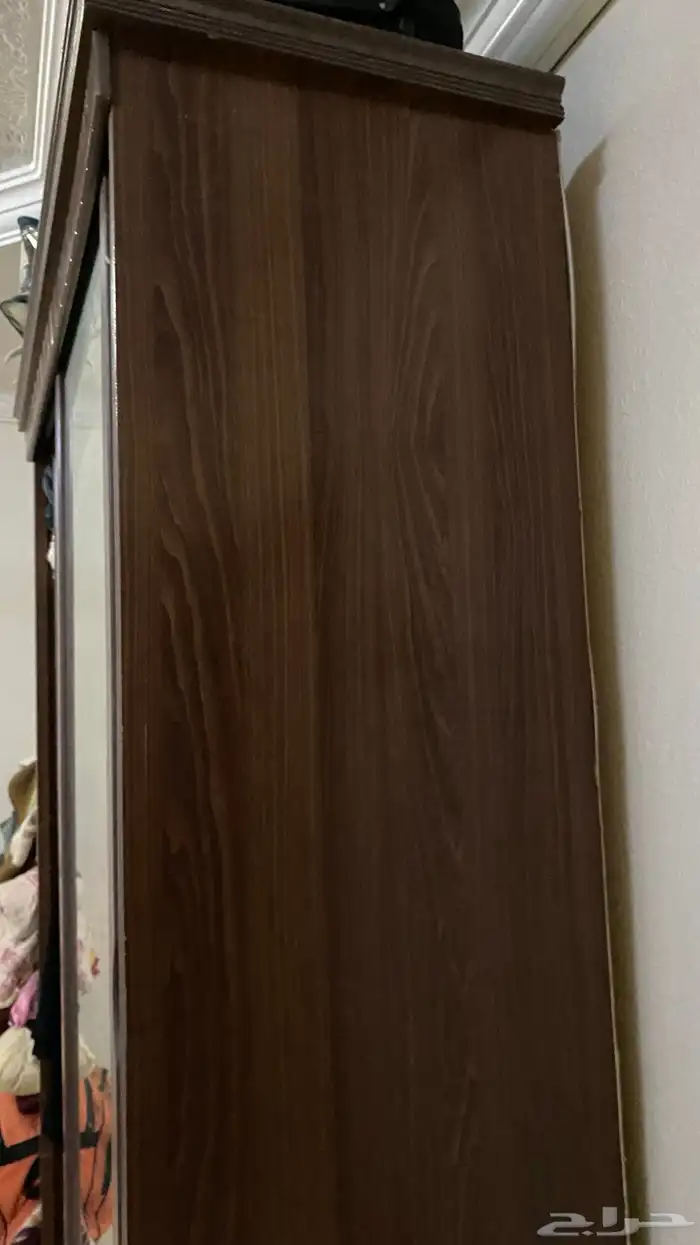 دولاب للبيع 2