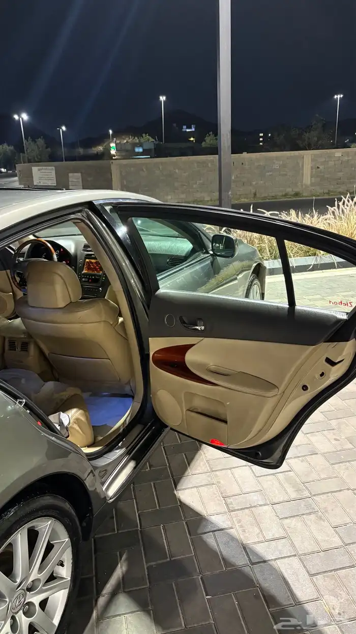 لكزس GS 300 2006 37