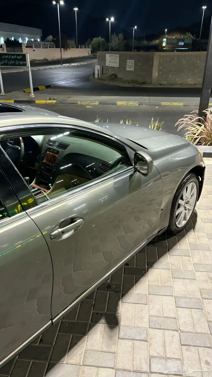 لكزس GS 300 2006 16