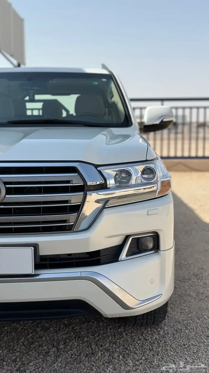 تويوتا لاندكروزر جي اكس ار 2018 سعودي 1