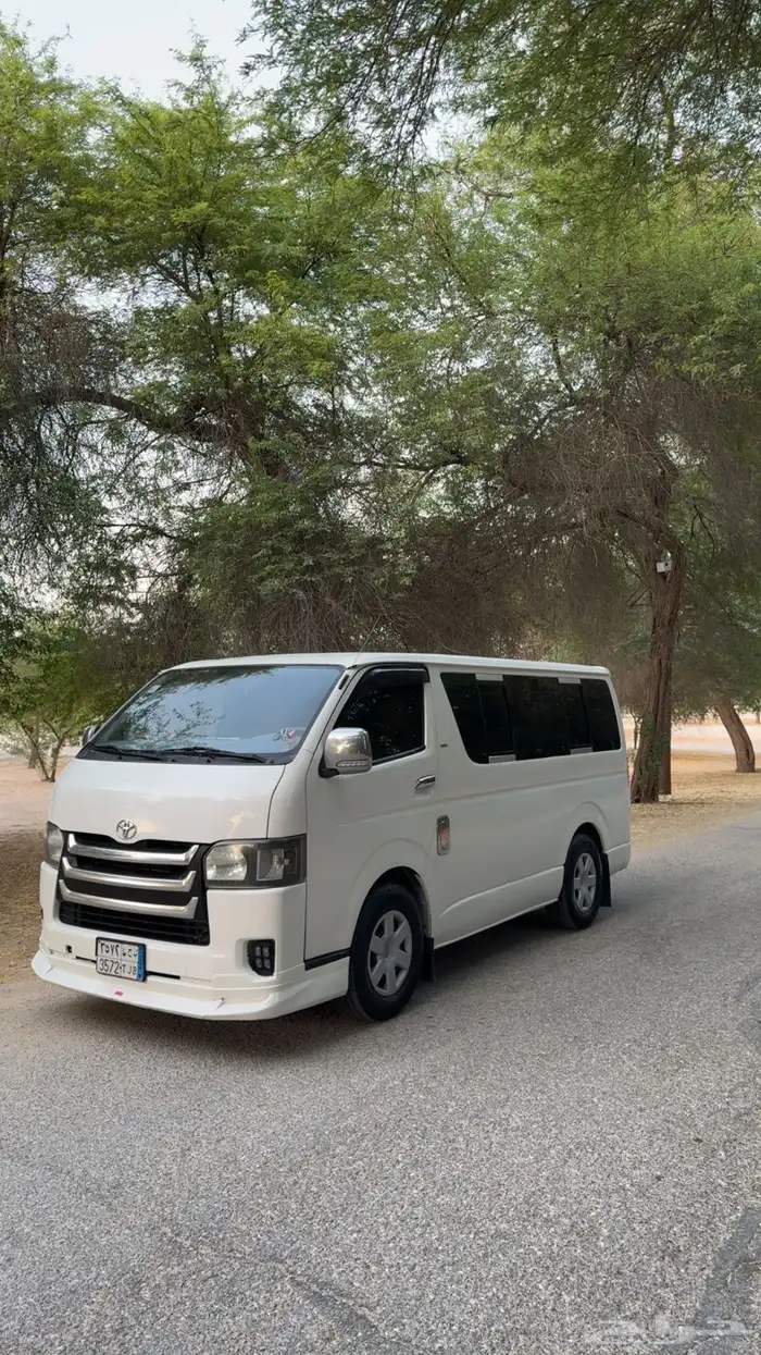 باص تيوتا للإيجار سنوي او شهري 2