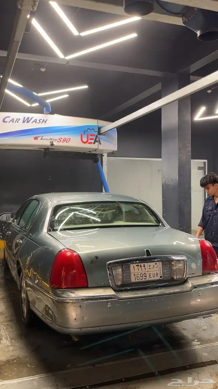 لنكن تاون كار 2004 4