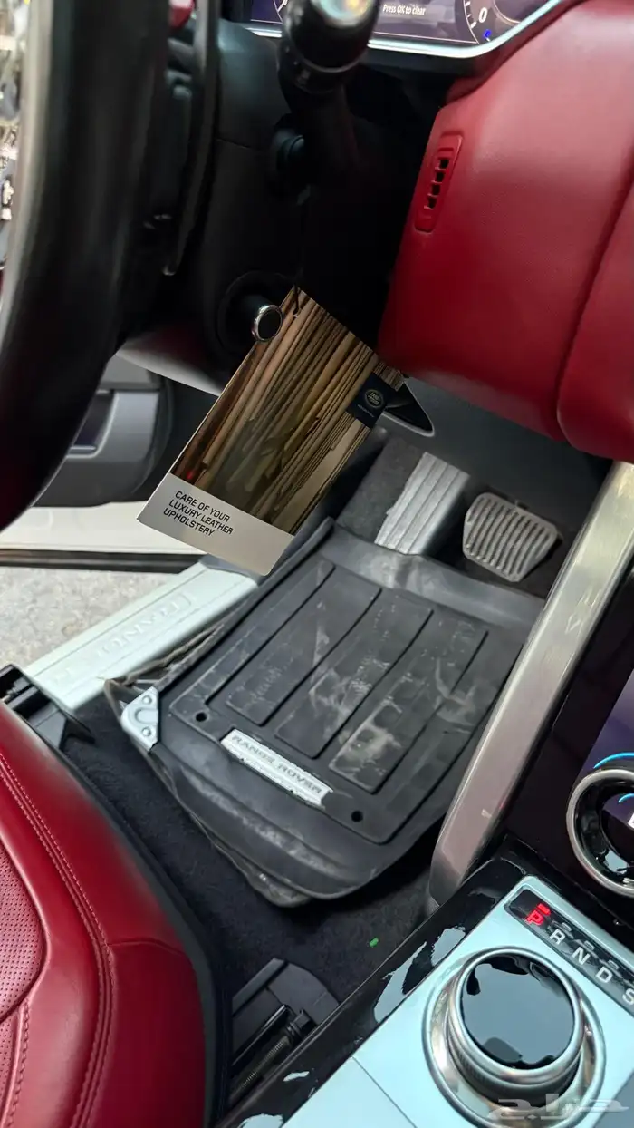 رنج روفر2020 فوجSE الممشى134 الف 24