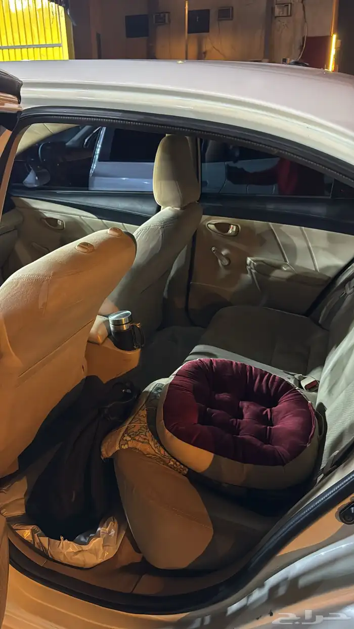 تويوتا يارس 2015 5