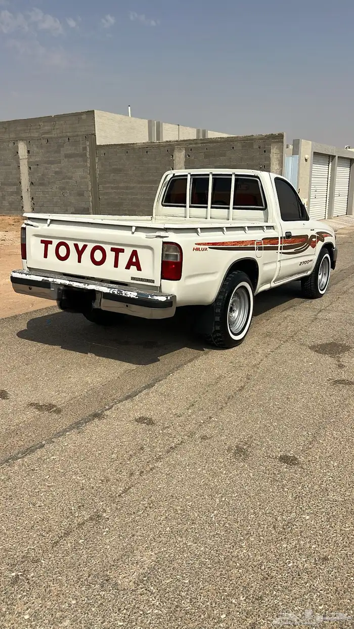 للبيع هايلوكس 2003 0