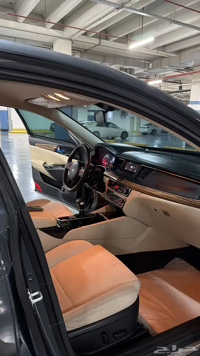 كيا كادينزا 12