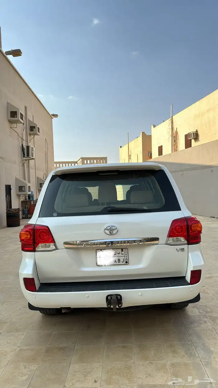 لاندكروزر GXR 2012 سعودي 8 سلندر 5