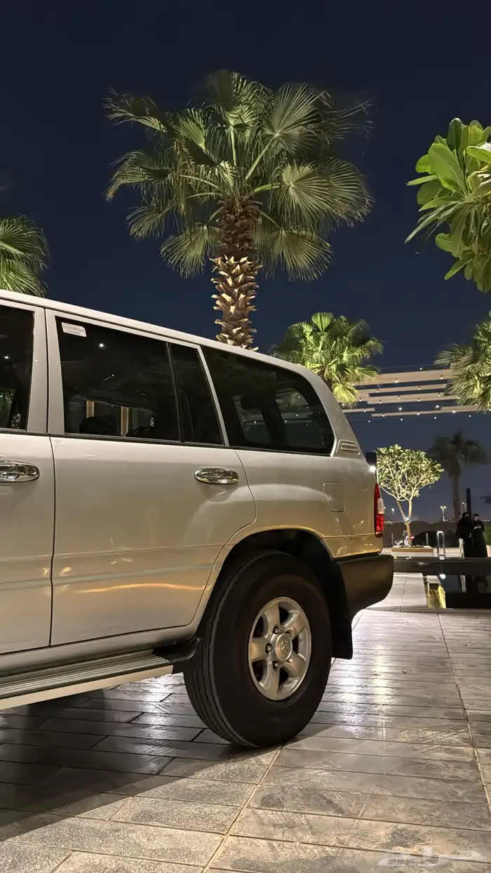 لاندكروزر 5