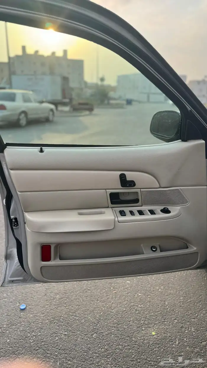 فورد فكتوريا 2011 سعودي 21