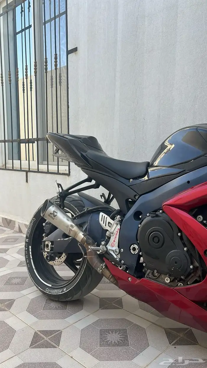 ريس سوزوكي 750 5