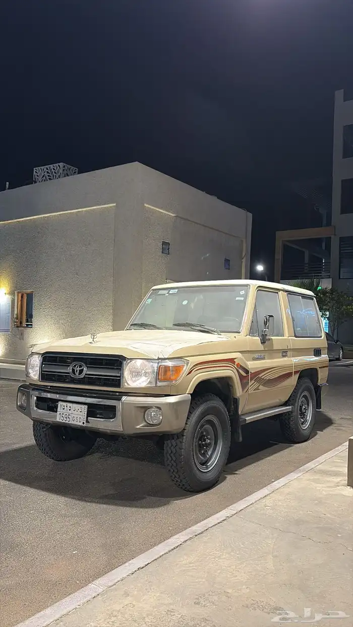 للبيع جيب ربع 2007 1