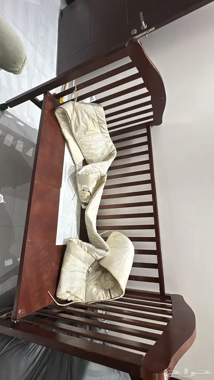 سرير أطفال جديد تمام ا (لم ي ستخدم أبد ا 1