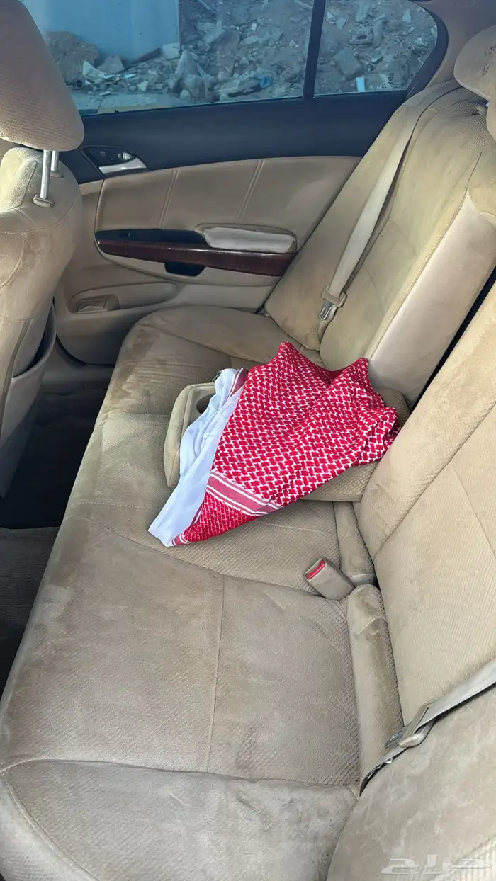 للبيع هوندا اكورد 2012 15