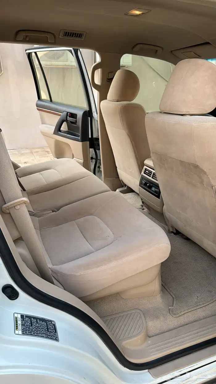 لاندكروزر GXR 2012 سعودي 8 سلندر 29
