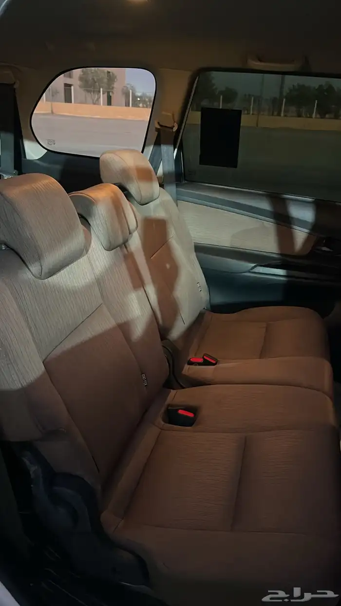 تيوتا افانزا 2017 13