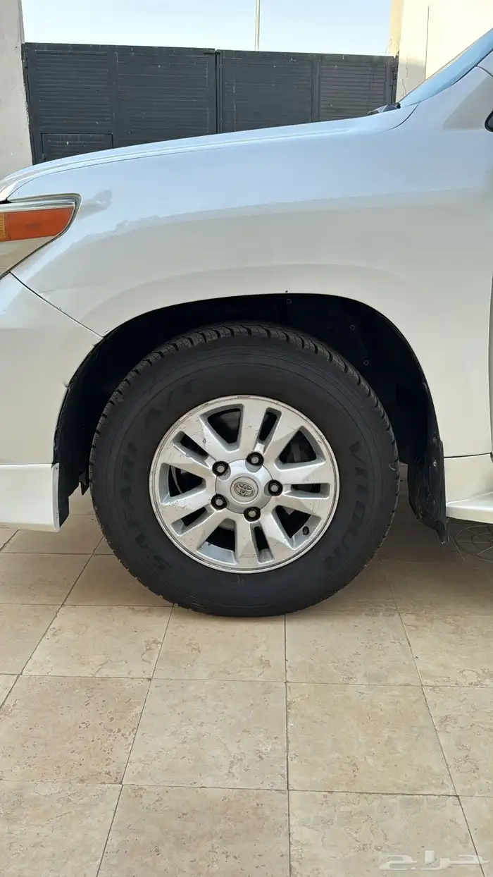 لاندكروزر GXR 2012 سعودي 8 سلندر 15