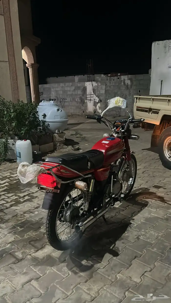 دبابا x100 اصلي البيع شرط محركات موديل 2004 دبابا عليه 1400 2