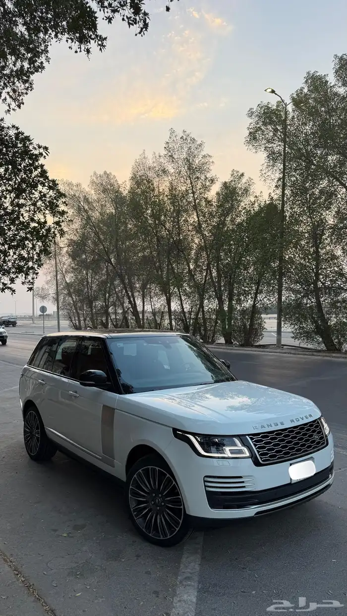 رنج روفر2020 فوجSE الممشى134 الف 9