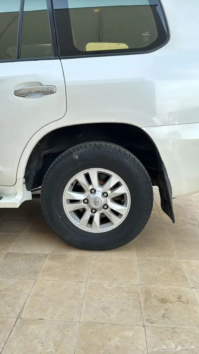 لاندكروزر GXR 2012 سعودي 8 سلندر 16