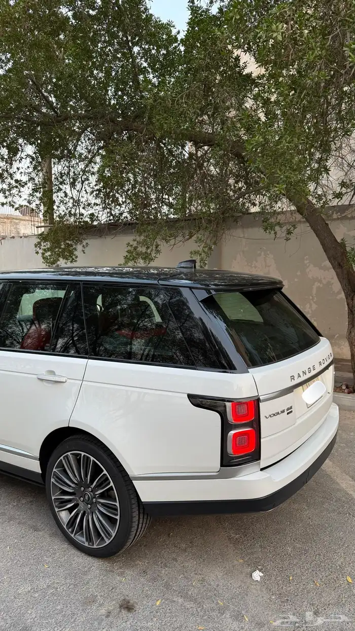 رنج روفر2020 فوجSE الممشى134 الف 3