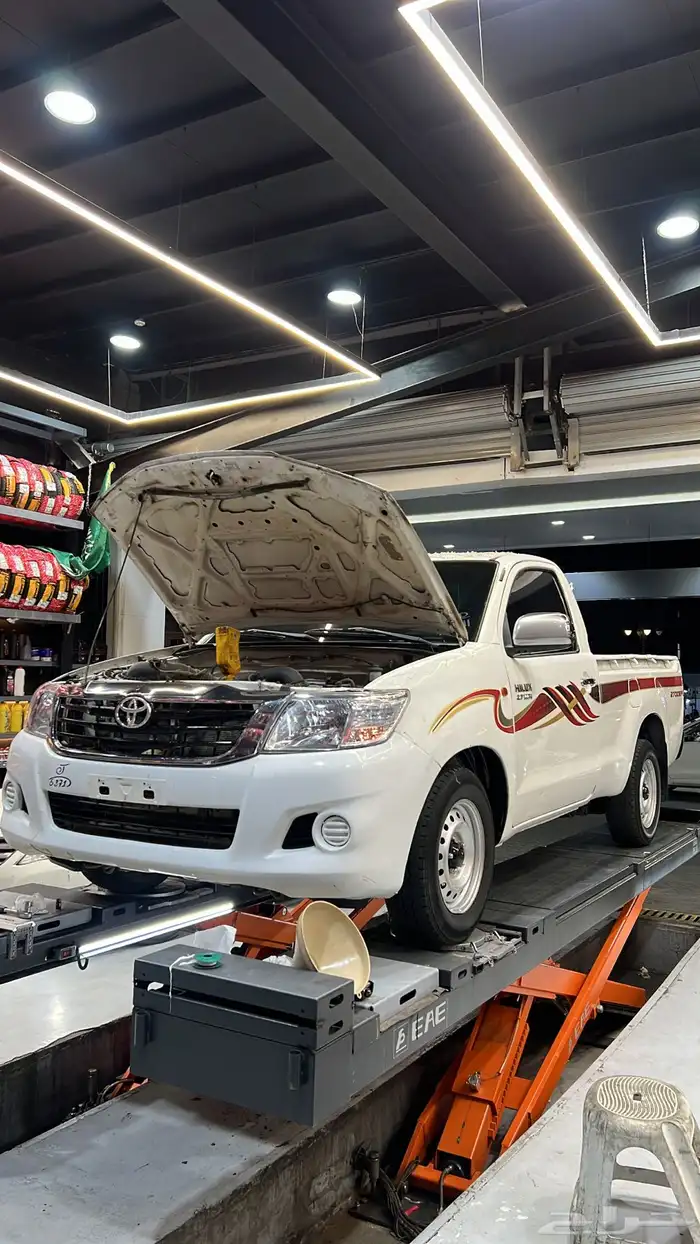 جنوط هايلكس مع كفرات 0