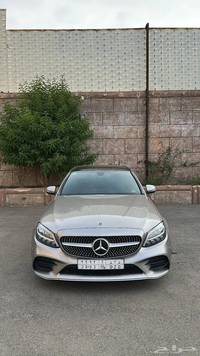 مرسيدس c200 2020 بحالة الوكالة 0