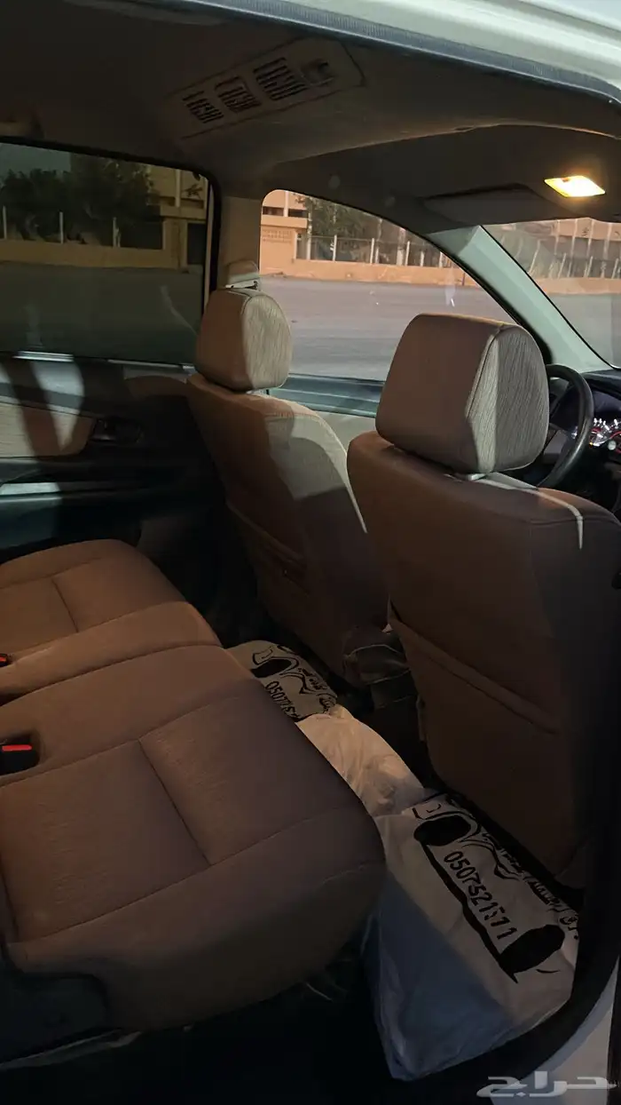 تيوتا افانزا 2017 12