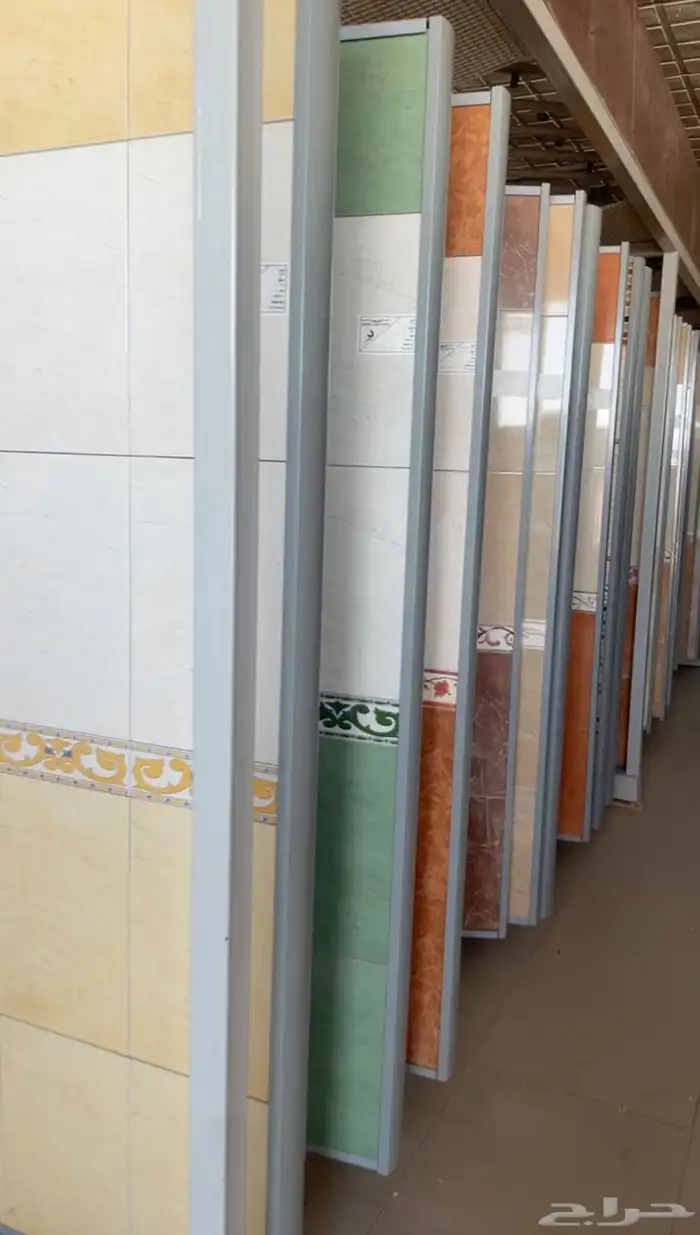 ديكور خمسين قطعه رفا للبيع على السوم رقم الجوال 2