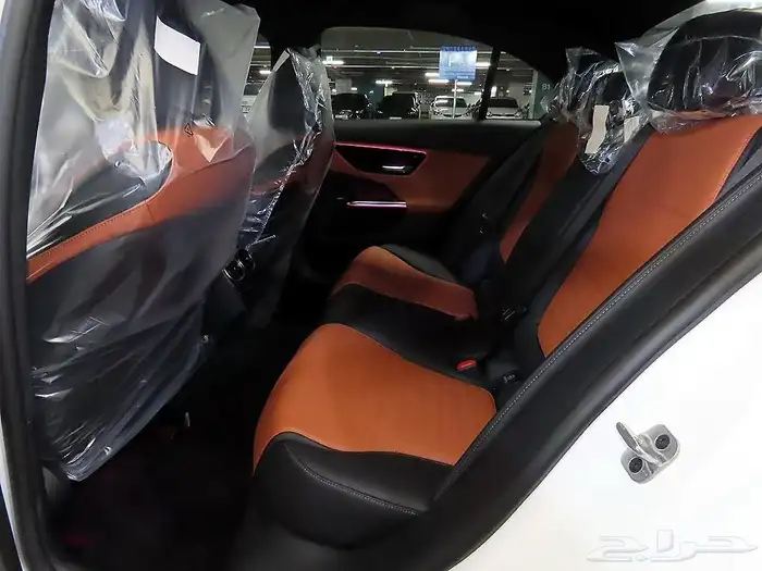 مرسيدس C200 وارد كوري موديل 2025موجودة جاهزة للتصدير 10