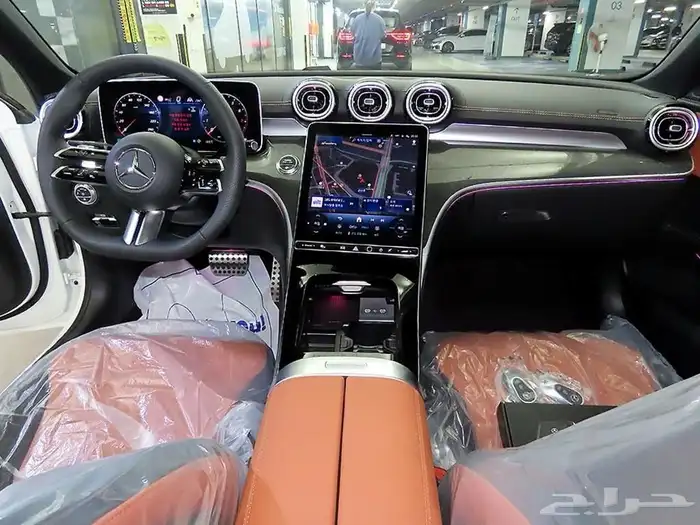 مرسيدس C200 وارد كوري موديل 2025موجودة جاهزة للتصدير 3