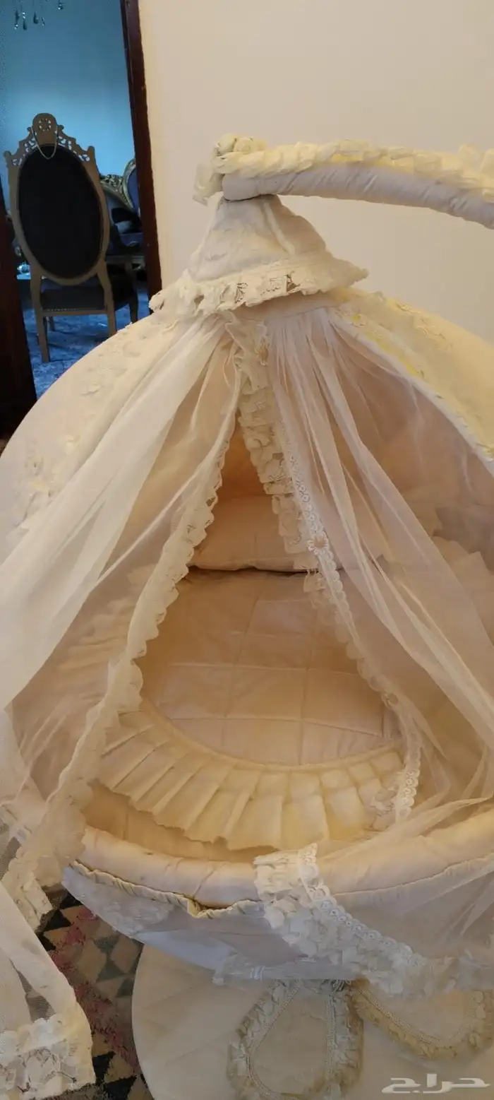 سرير اطفال 0