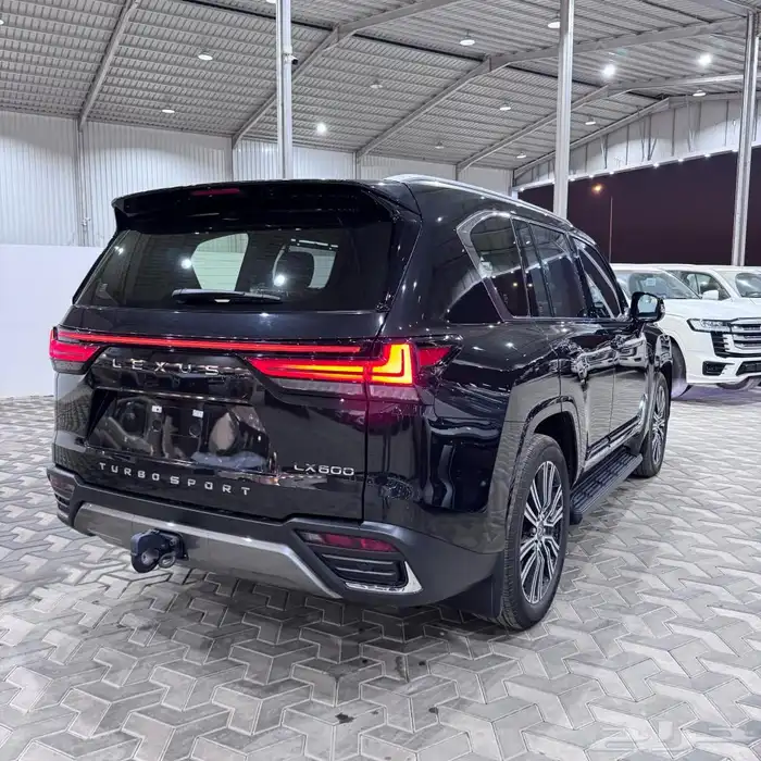 لكزس BB بريمي 2025 14