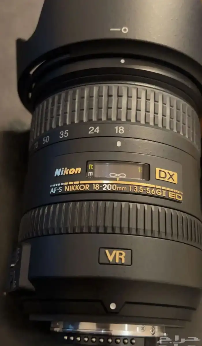 كاميرا نيكون احترافية 6