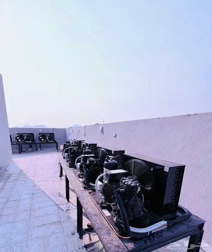 غرف تبريد ثلاجات عرض تكيف مركزيه الواح ساندوتش بانل بسعر الم 8