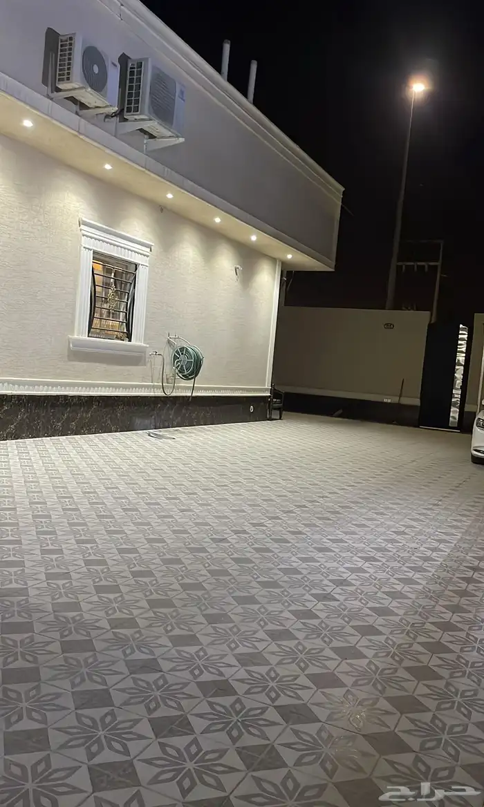 فله للإيجار المزاحميه 0