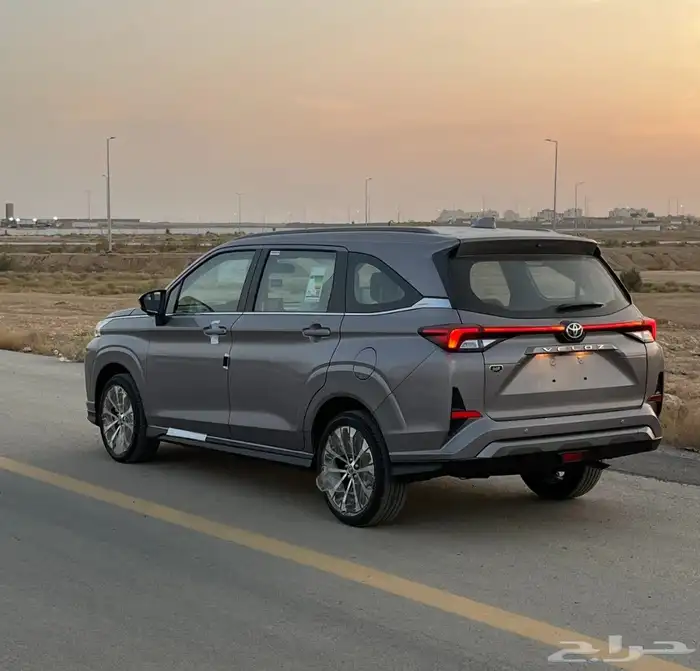 عرض تويوتا فيلوز رصاصي ( لدينا الوان أخرى ) 4