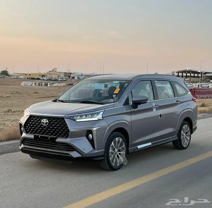 عرض تويوتا فيلوز رصاصي ( لدينا الوان أخرى ) 2