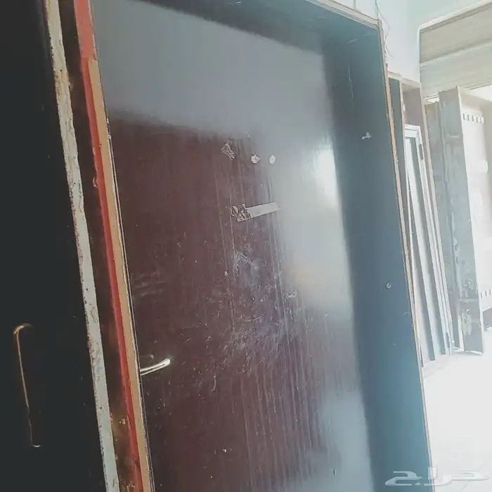 ابواب خشب. ابواب حديد سخانات ابواب المونيوم مستعمله 2